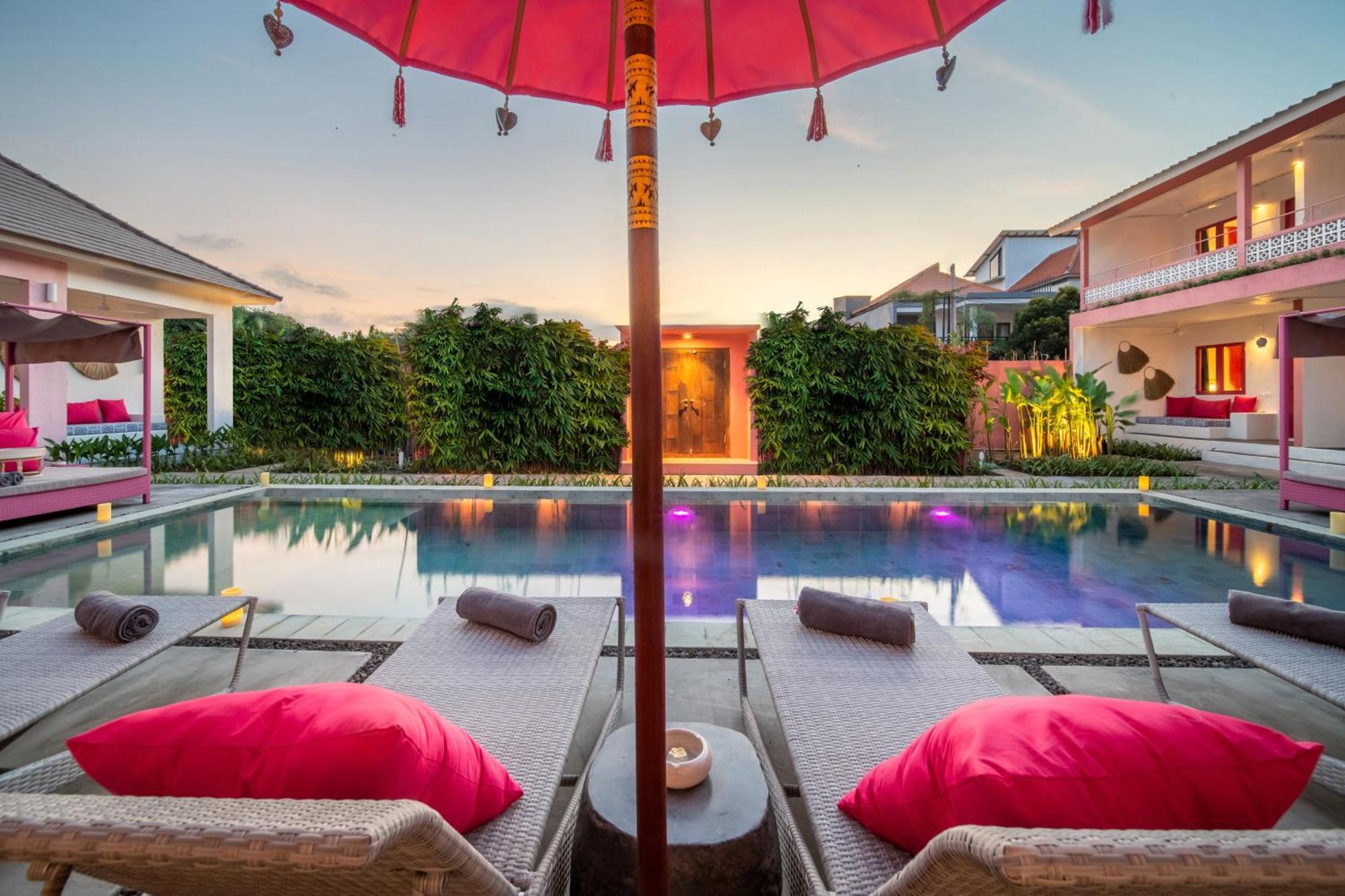 Pinkprivate Balangan - For Cool Adults Only Bed and Breakfast Jimbaran Exteriör bild