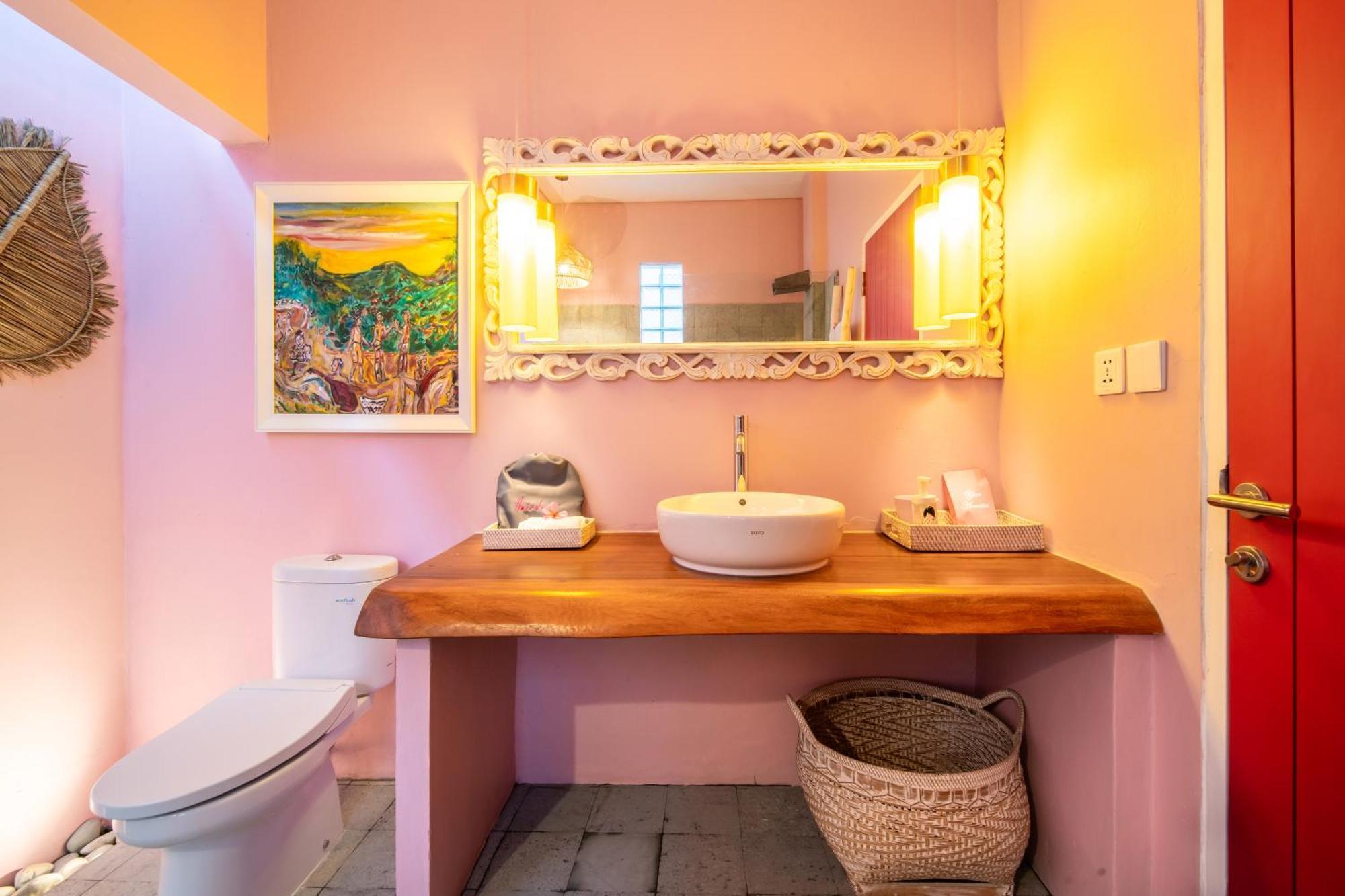 Pinkprivate Balangan - For Cool Adults Only Bed and Breakfast Jimbaran Exteriör bild