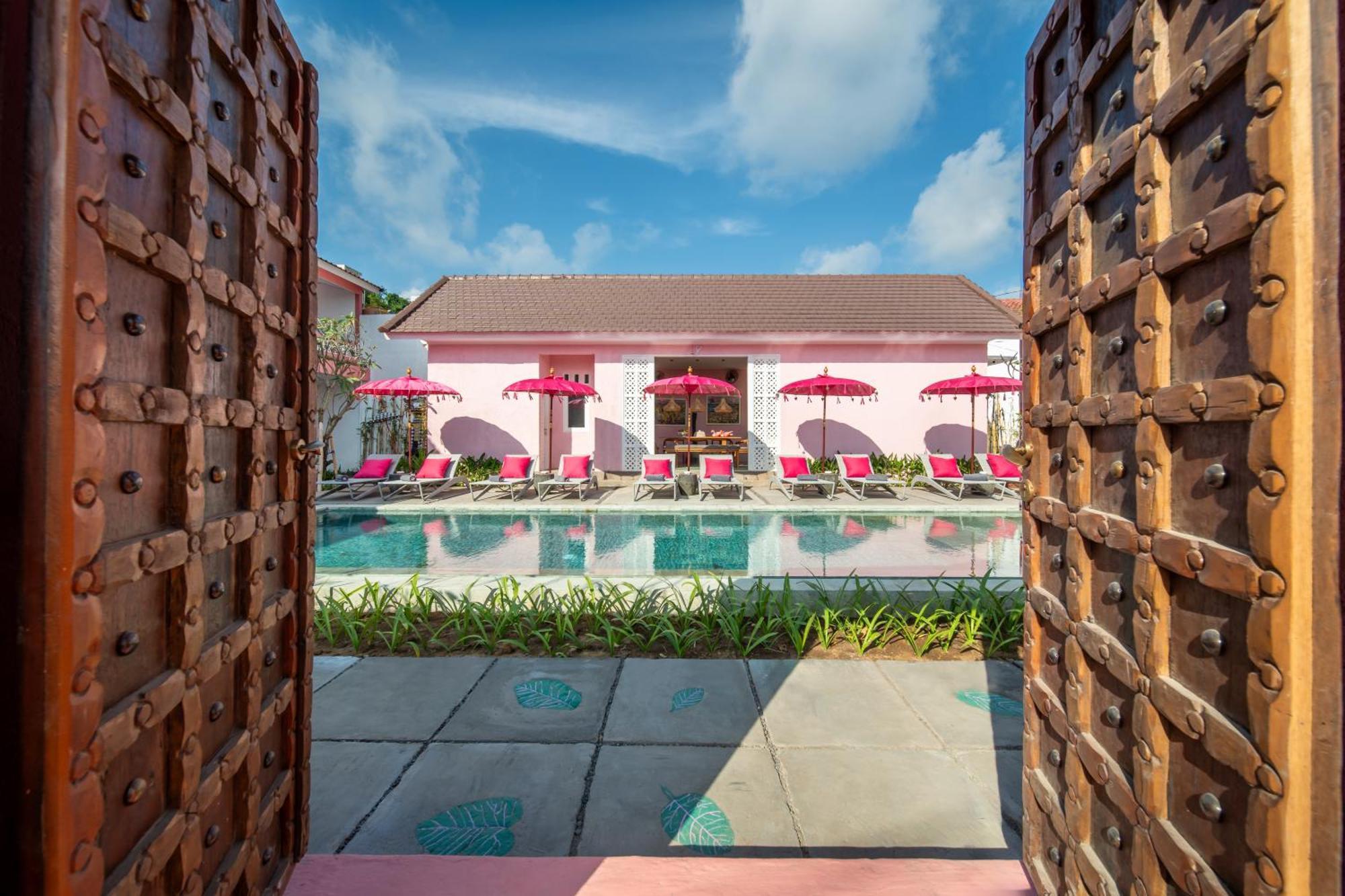 Pinkprivate Balangan - For Cool Adults Only Bed and Breakfast Jimbaran Exteriör bild